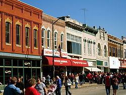 Carthage, Missouri httpsuploadwikimediaorgwikipediacommonsthu