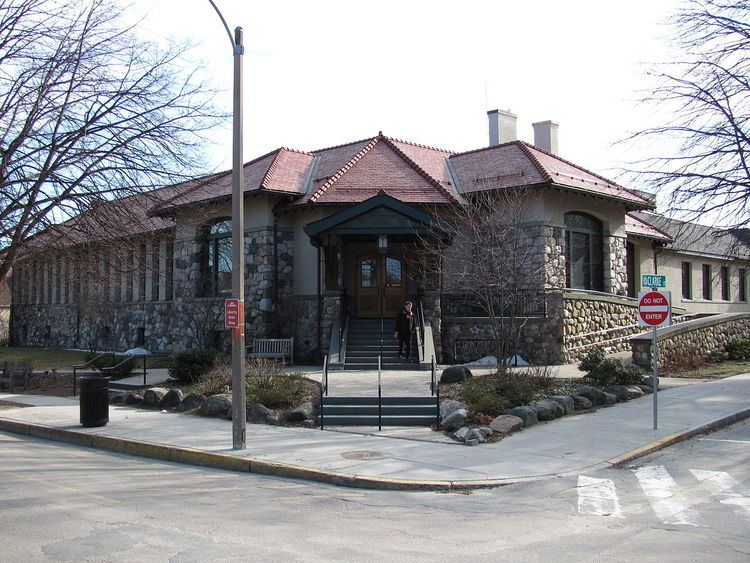 Cary Memorial Library