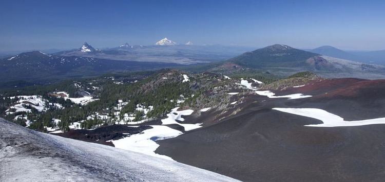 Cascade Volcanoes Cascades Volcanoes in Oregon EPOD a service of USRA