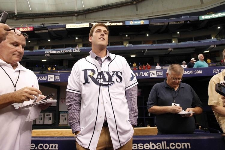 Casey Gillaspie Casey Gillaspie Puts On A Rays Jersey For The First Time