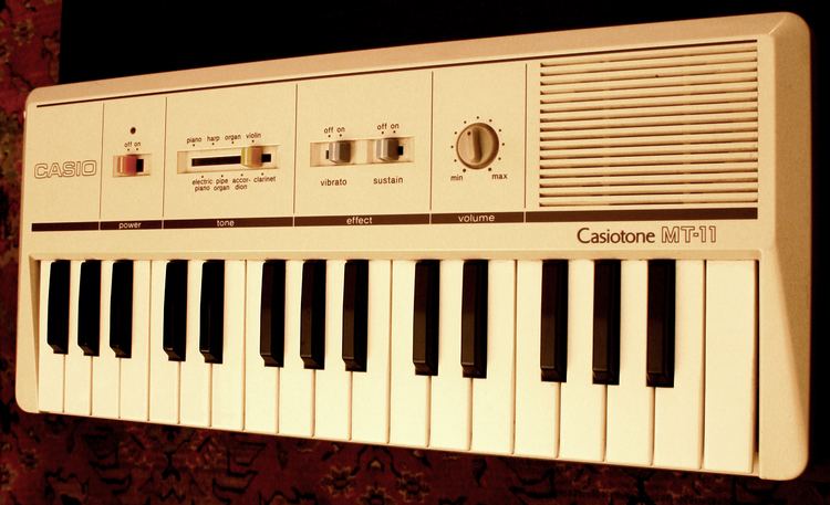 Casiotone Caf 80 Casiotone MT11