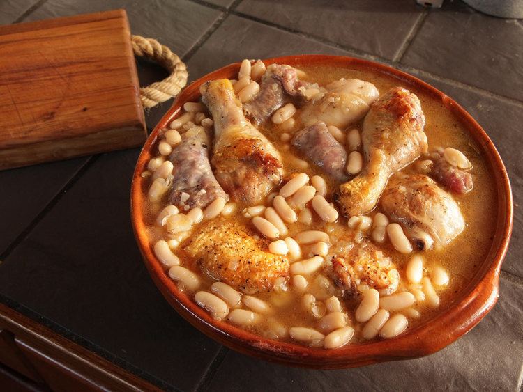 Cassoulet How to Make Traditional Cassoulet And Why You Should Put Chicken in