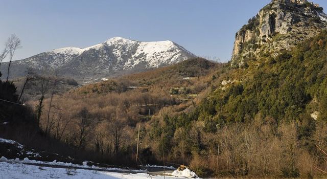 Castel di Sasso wwwcomunecasteldisassoceitimgpublicslidesho