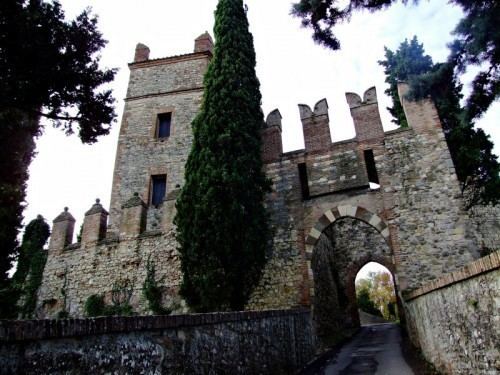 Castello di Serravalle valsamoggianetwpcontentuploads201606142014