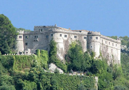 Castello Piccolomini (Balsorano)