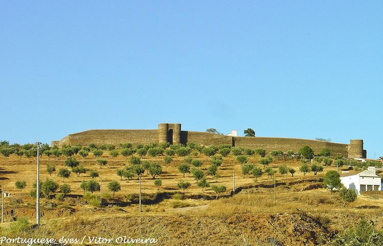 Castelo de Veiros Castelo de Veiros Portugal Veiros antiga povoao de pr Flickr