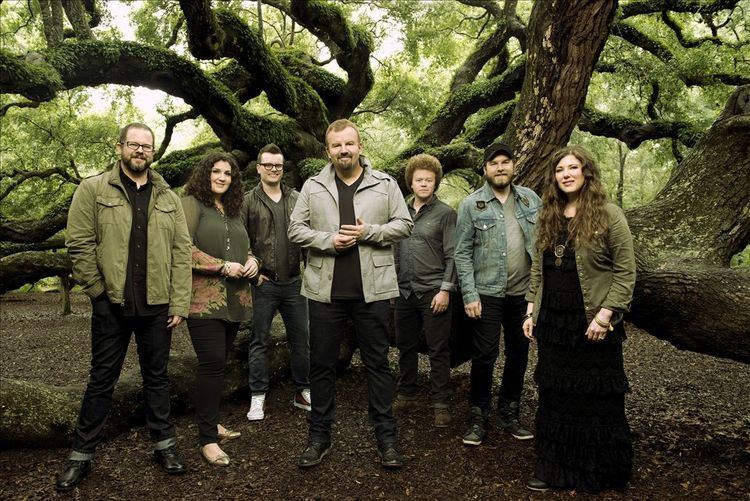 Casting Crowns Casting Crowns Radio Listen to Free Music amp Get Info iHeartRadio