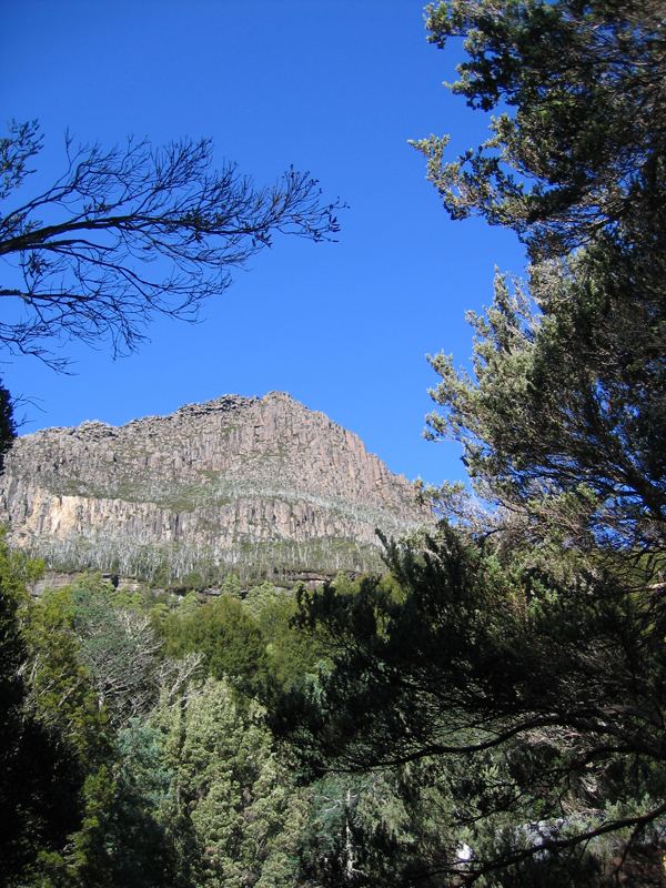 Castle Crag (Tasmania) httpsuploadwikimediaorgwikipediacommons11