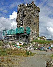 Castle Donovan httpsuploadwikimediaorgwikipediacommonsthu