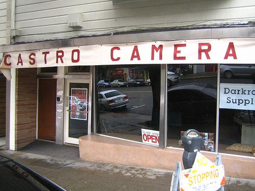 Castro Camera httpsuploadwikimediaorgwikipediacommonsee