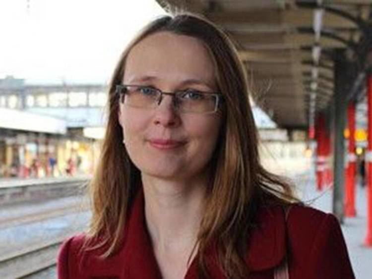Cat Smith Cat Smith Labour shadow minister says Britain should stop