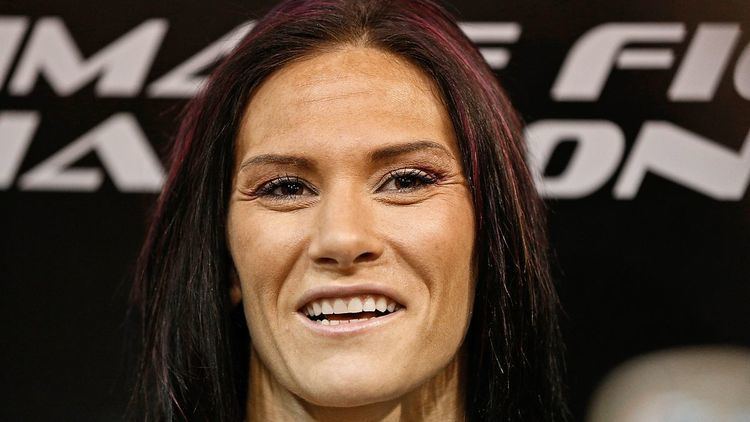 Cat Zingano Forget Carano Cyborg and Holm Zingano deserves Rousey