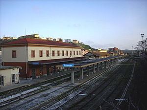 Catanzaro railway station httpsuploadwikimediaorgwikipediacommonsthu