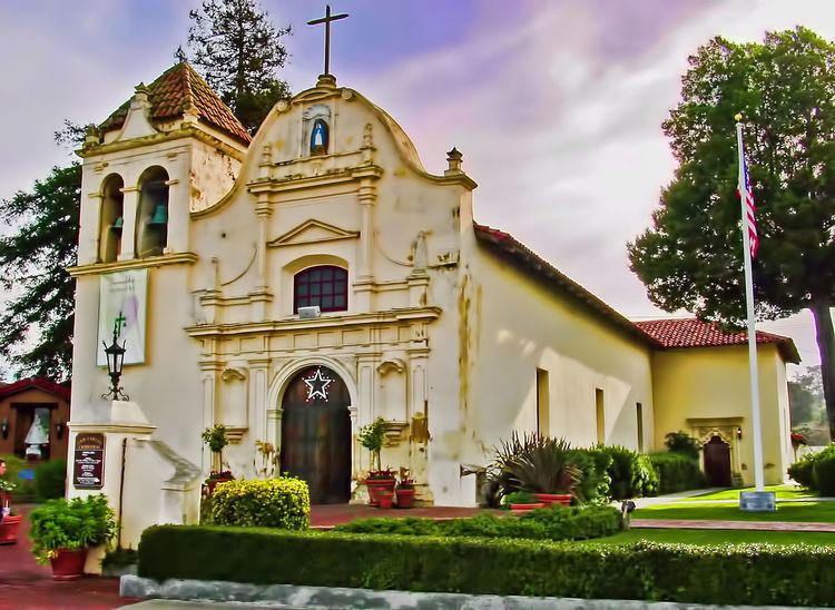 Cathedral of San Carlos Borromeo (Monterey, California)