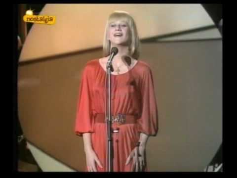 Catherine Ferry (singer) Eurovision 1976 France Catherine Ferry Un Deux Trois YouTube