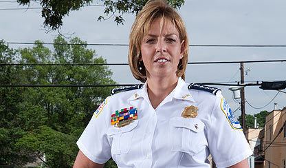 Cathy L. Lanier DC Police Chief Cathy L Lanier Determined Resilient
