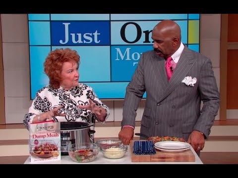 Cathy Mitchell (television personality) Cathy Mitchell Pizza in a crockpot STEVE HARVEY YouTube