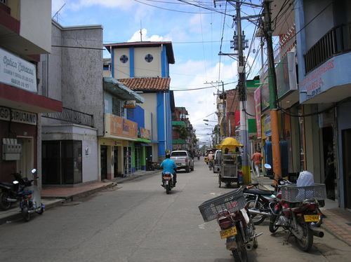 Caucasia, Antioquia httpsmw2googlecommwpanoramiophotosmedium