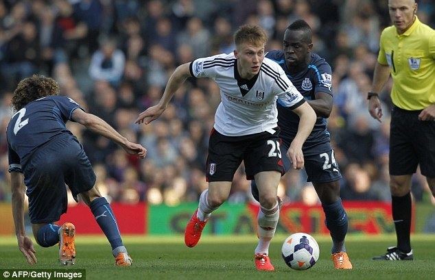 Cauley Woodrow In the Spotlight Profile of Fulham striker Cauley Woodrow