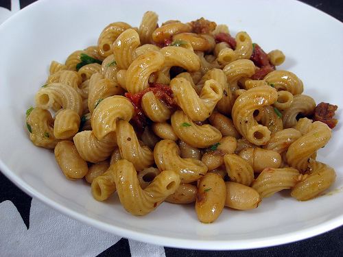 Cavatappi Cavatappi with Sundried Tomatoes amp Cannellini Beans Elly Says Opa