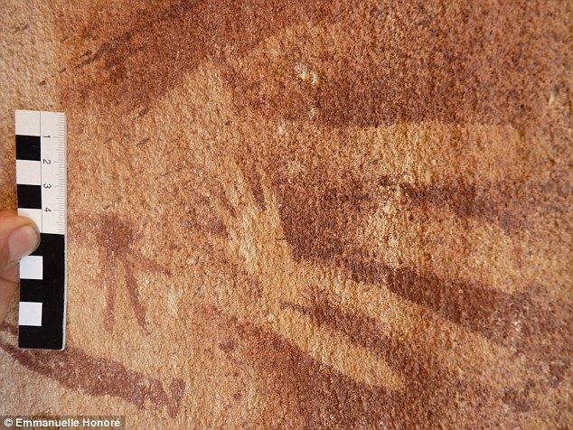 Cave of Beasts Tiny handprints in Stone Age Egyptian shelter were NOT human Daily