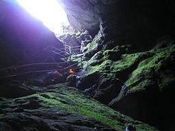 Cave of Zeus, Aydın httpsuploadwikimediaorgwikipediacommonsthu