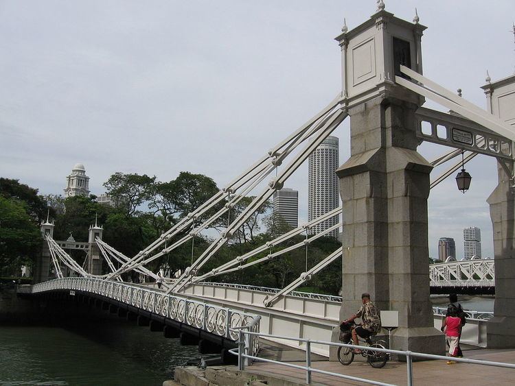 Cavenagh Bridge