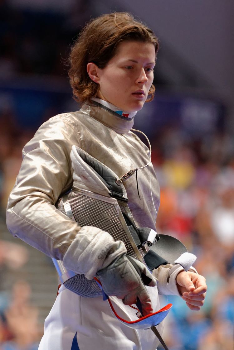 Cécilia Berder FileCecilia Berder 2013 Fencing WCH SFSIN t144139jpg Wikimedia