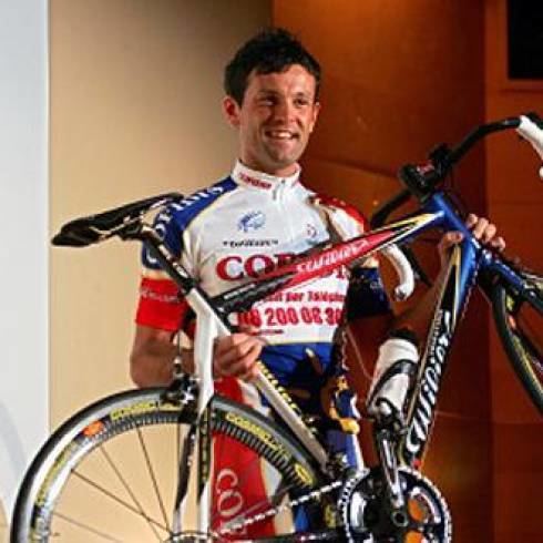 Cedric Vasseur Cofidis Presents for 2005 Cyclingnewscom