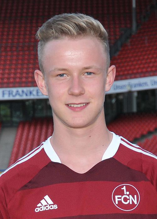 Cedric Teuchert Teuchert schiet U17 zum DerbySieg 1 FC Nrnberg