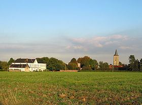 Celles, Hainaut httpsuploadwikimediaorgwikipediacommonsthu