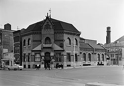 Centennial National Bank httpsuploadwikimediaorgwikipediacommonsthu