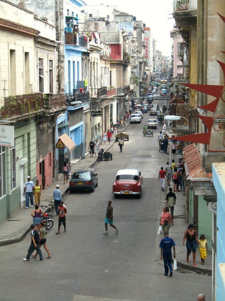 Centro Habana Panoramio Photo of Centro Habana Calle Neptuno