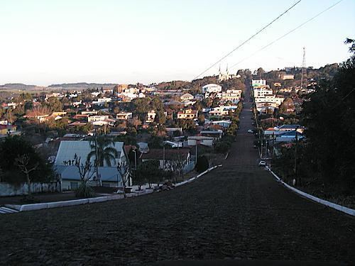 Cerro Largo, Rio Grande do Sul httpsmw2googlecommwpanoramiophotosmedium