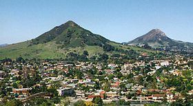 Cerro San Luis Obispo httpsuploadwikimediaorgwikipediacommonsthu