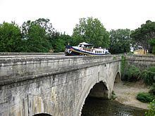 Cesse Aqueduct httpsuploadwikimediaorgwikipediacommonsthu