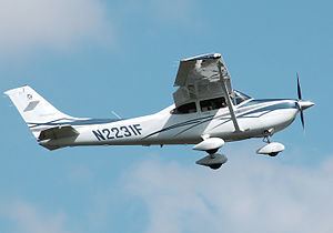 Cessna 182 Skylane httpsuploadwikimediaorgwikipediacommonsthu