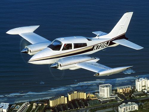 Cessna 310 Cessna 310 light twin vs Piper PA23 ApacheAztec Aircraft Market