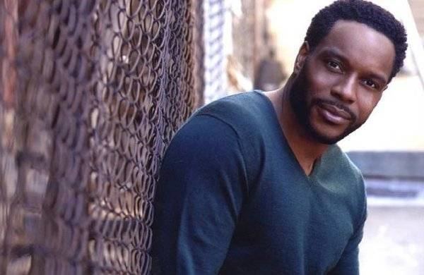 Chad Coleman Chad Coleman as Tyreese in Walking Dead Season 3 Off