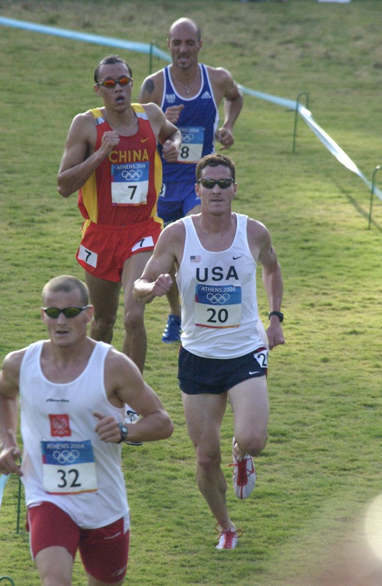 Chad Senior US Army 1st Lt Chad Senior pulls for the finish line