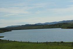 Chain Lakes Reservoir httpsuploadwikimediaorgwikipediacommonsthu