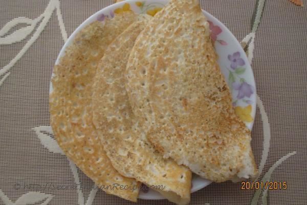 Chakuli pitha How to make Chakuli Pitha White lentil and rice pancake Indian