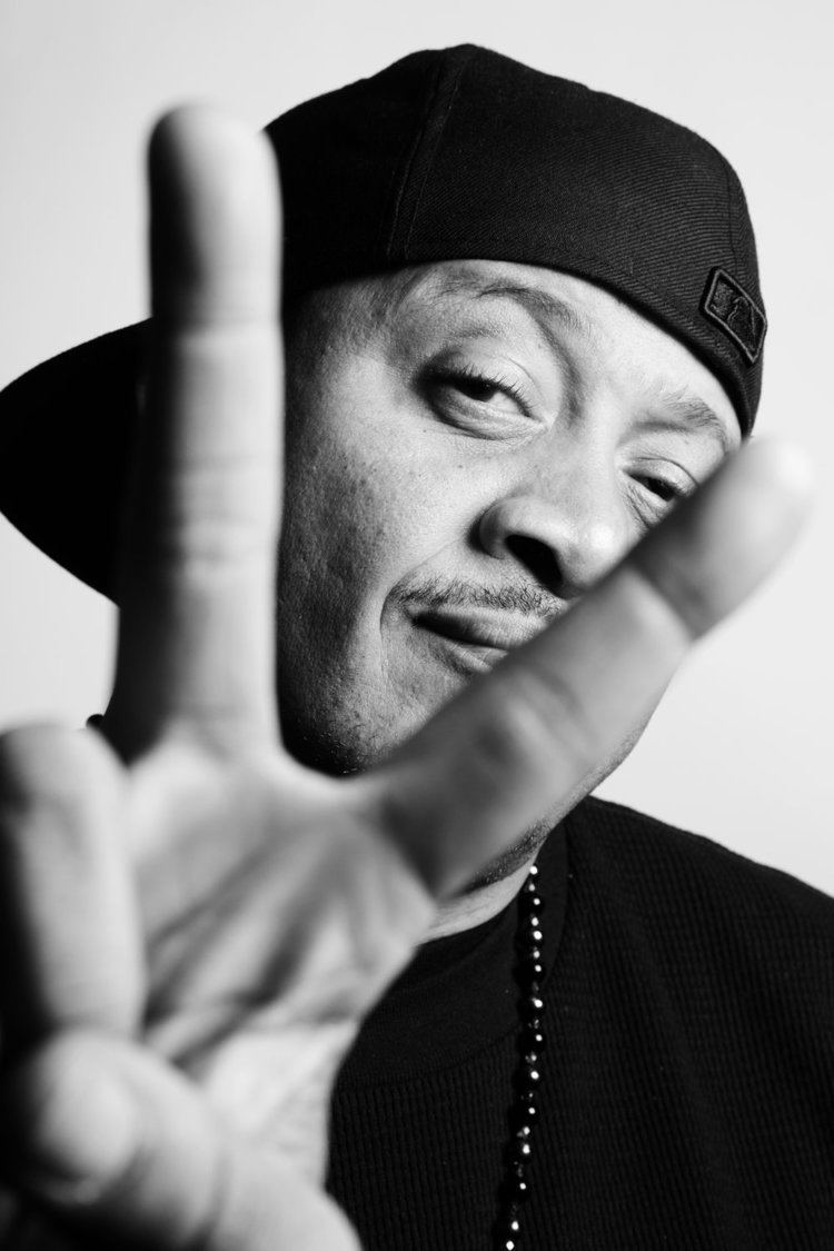 Chali 2na Chali 2na of Jurassic 5 with Reason the Citizen and Povi Levitt