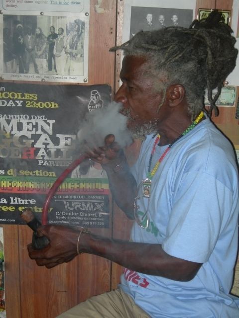 Jamaican Chalice Pipe Yk24 Advancedmassagebysara