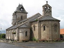 Champagnac, Cantal httpsuploadwikimediaorgwikipediacommonsthu