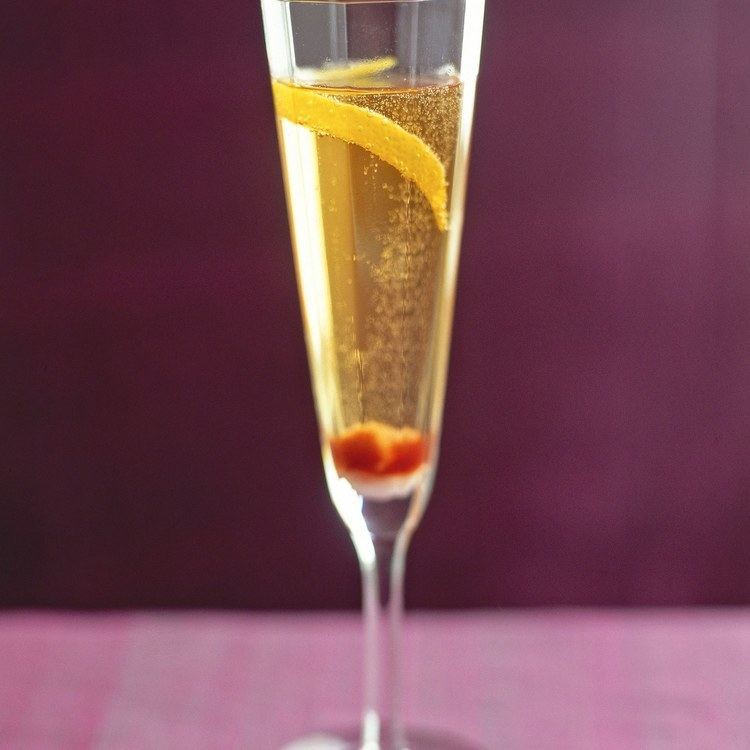 Champagne cocktail Classic Champagne Cocktail recipe Epicuriouscom