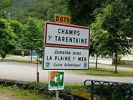 Champs-sur-Tarentaine-Marchal httpsuploadwikimediaorgwikipediacommonsthu