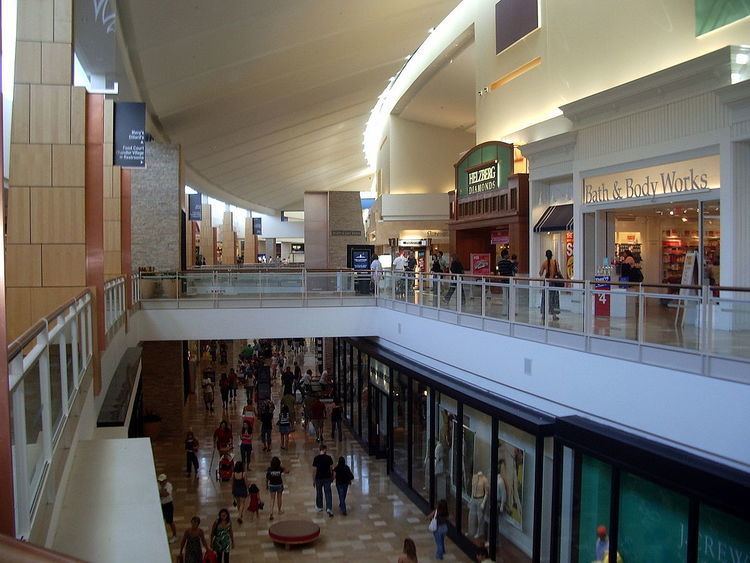 Chandler Fashion Center