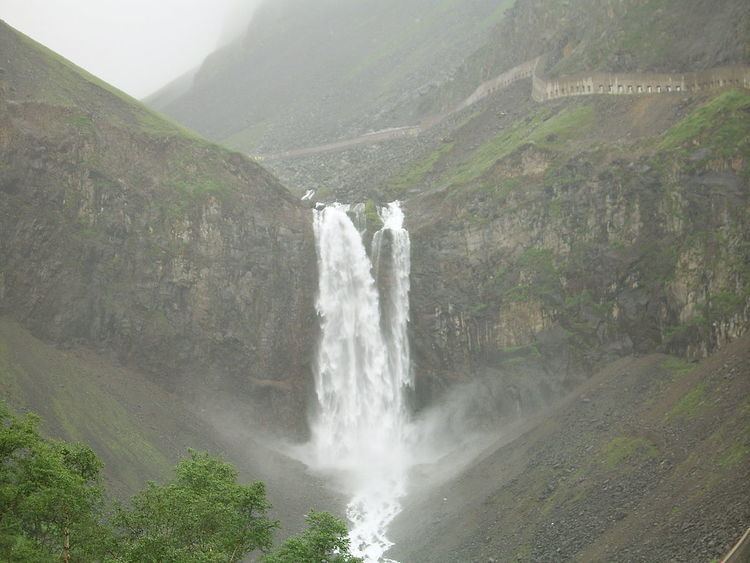 Changbai Waterfall