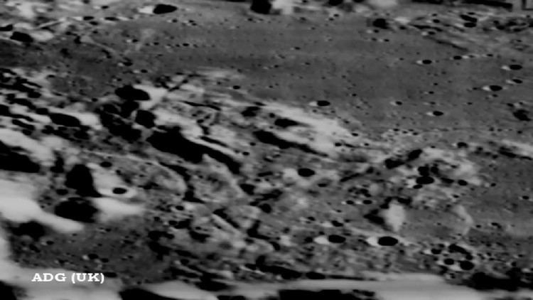 Chang'e 2 LiveLeakcom Moonbase Captured by China39s Chang39e2 Orbiter 2012